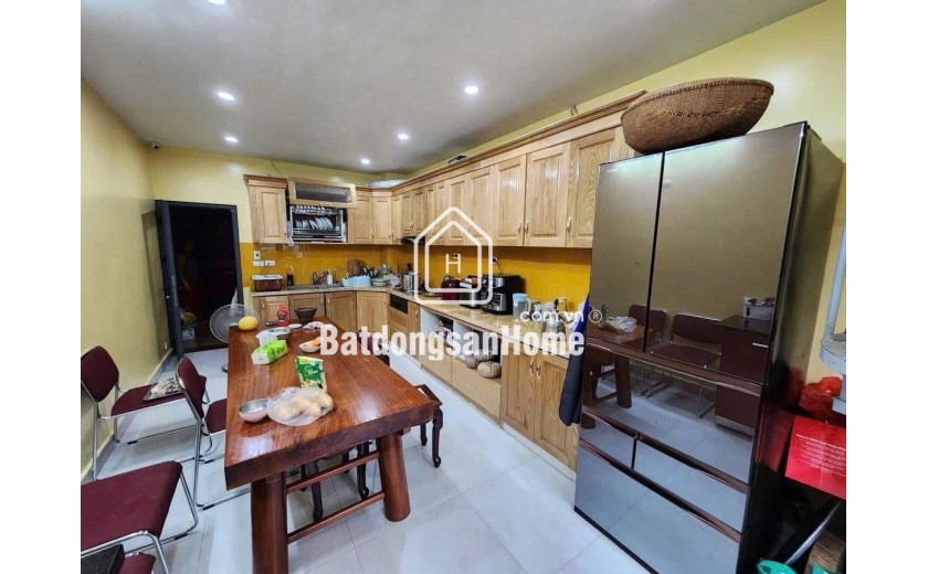 Bán nhà riêng tại Phố Trung Liệt, 14,5 tỷ, 49m2, 4PN, 5WC, giá tốt